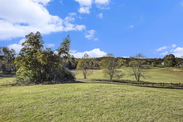 6191 Cannonsburg Road, Belmont, MI 49306