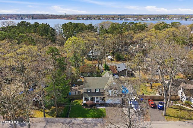 335 Iroquois Drive, Brick, NJ 08724