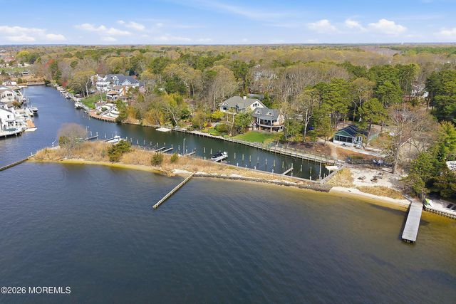 335 Iroquois Drive, Brick, NJ 08724