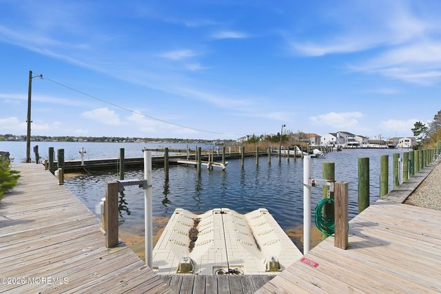 335 Iroquois Drive, Brick, NJ 08724