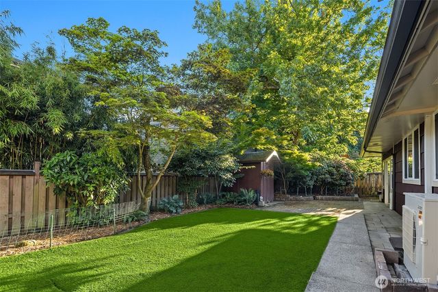 3229 NE 87th Street, Seattle, WA 98115