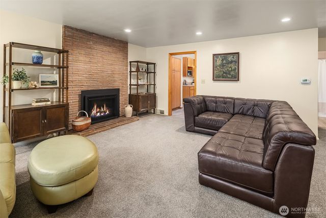 3229 NE 87th Street, Seattle, WA 98115