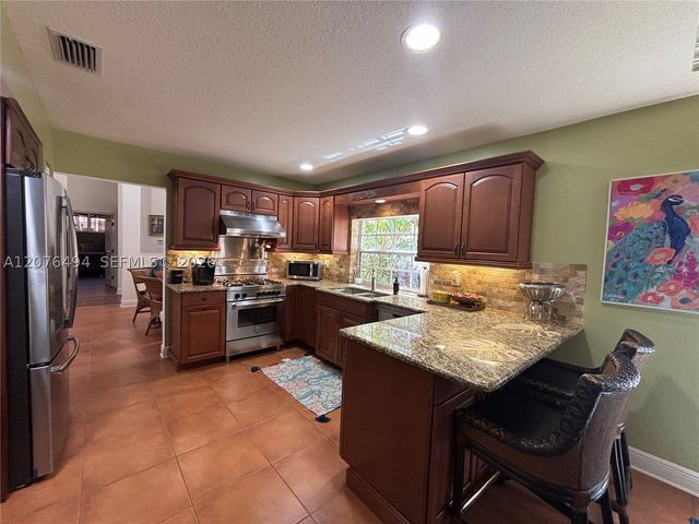 61 Via Del Corso -, Palm Beach Gardens, FL 33418