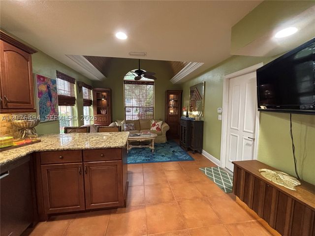 61 Via Del Corso -, Palm Beach Gardens, FL 33418