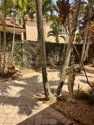 61 Via Del Corso -, Palm Beach Gardens, FL 33418