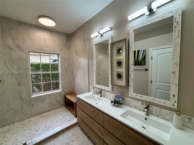 61 Via Del Corso -, Palm Beach Gardens, FL 33418