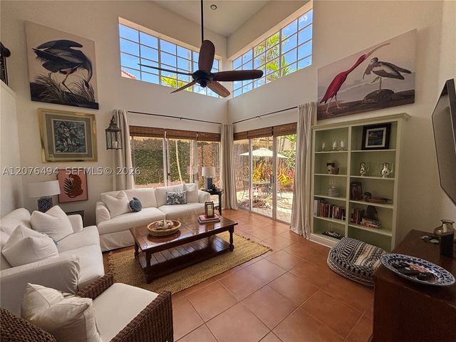 61 Via Del Corso -, Palm Beach Gardens, FL 33418