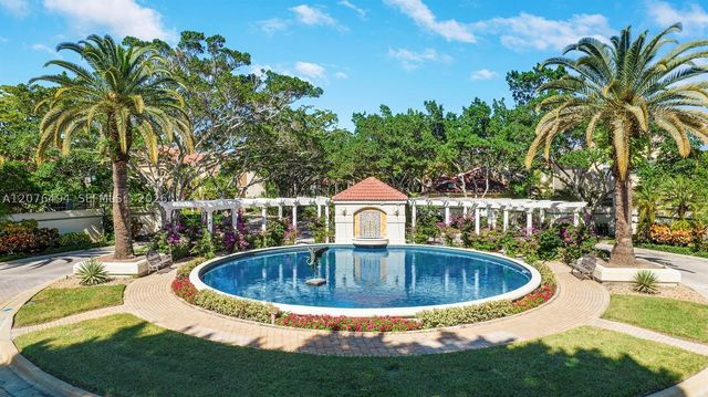 61 Via Del Corso -, Palm Beach Gardens, FL 33418