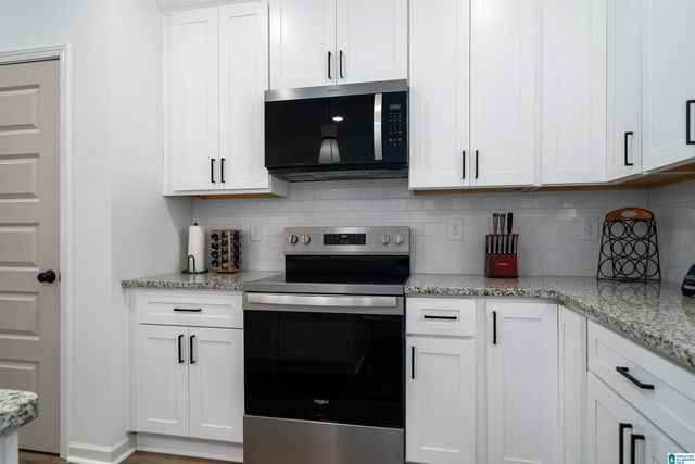 381 SHILOH CREEK DRIVE, Calera, AL 35040