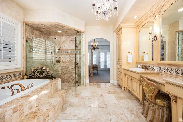 802 EAGLEPOINTE DR, North Salt Lake, UT 84054