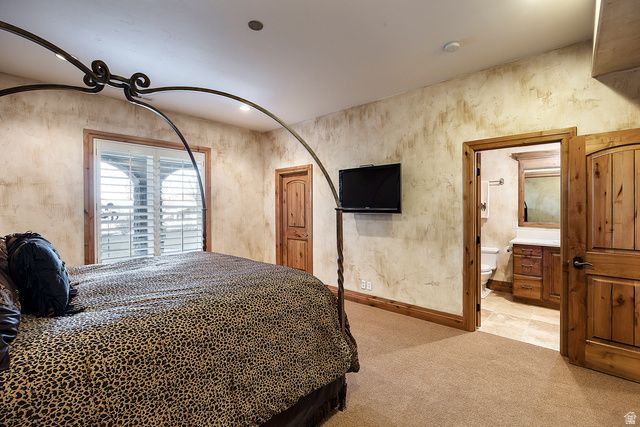 802 EAGLEPOINTE DR, North Salt Lake, UT 84054