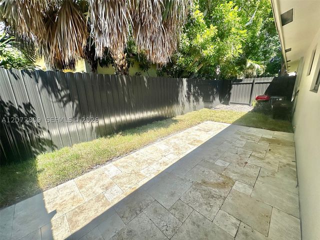 1610 NE 17th Ave 1610, Fort Lauderdale, FL 33305