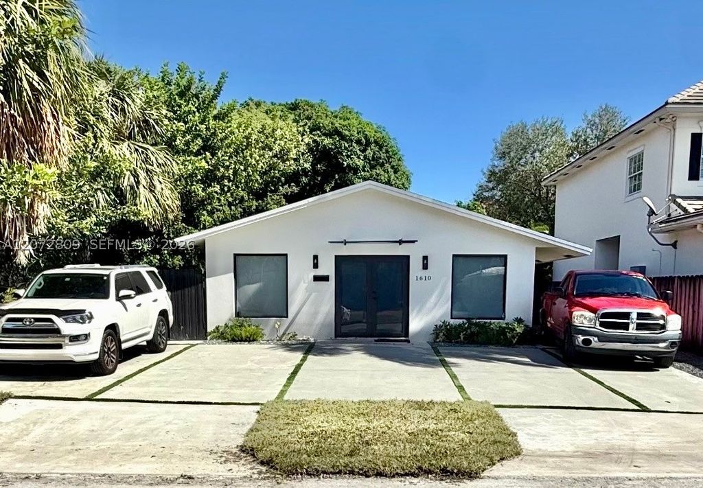 1610 NE 17th Ave 1610, Fort Lauderdale, FL 33305