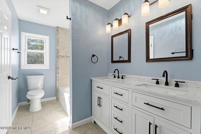 629 W Commodore Boulevard, Jackson, NJ 08527