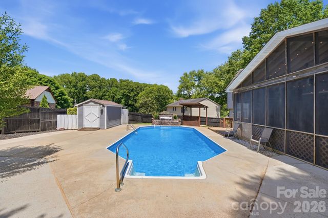 3818 Wild Country Way, Gastonia, NC 28054