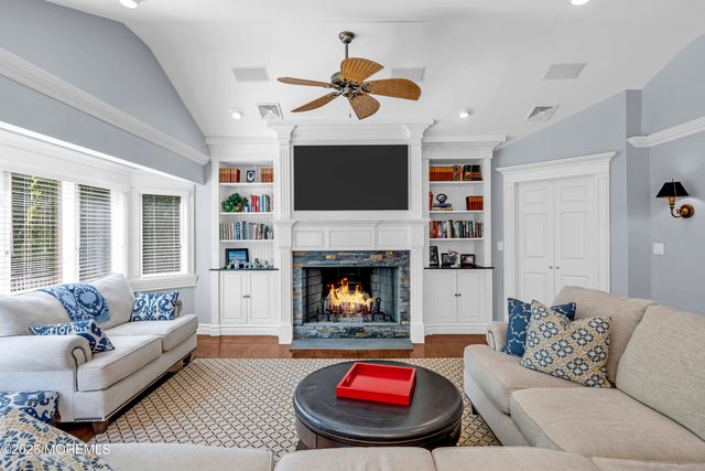 20 Wardell Avenue, Rumson, NJ 07760