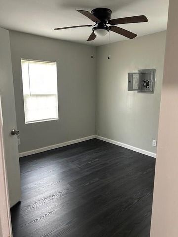 306 Grant Circle, Mobile, AL 36610