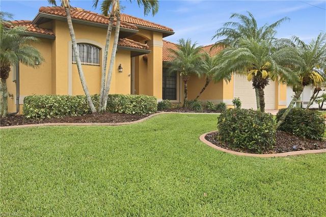 2400 SW 39th TER, Cape Coral, FL 33914