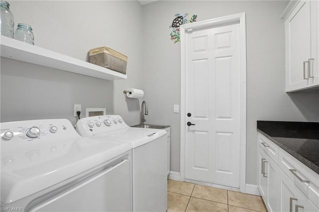 2400 SW 39th TER, Cape Coral, FL 33914