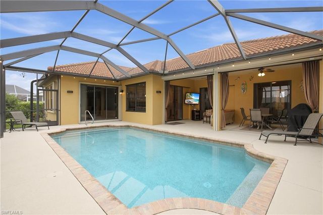 2400 SW 39th TER, Cape Coral, FL 33914