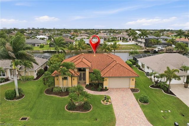 2400 SW 39th TER, Cape Coral, FL 33914
