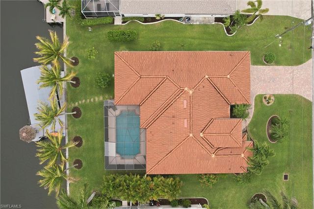 2400 SW 39th TER, Cape Coral, FL 33914