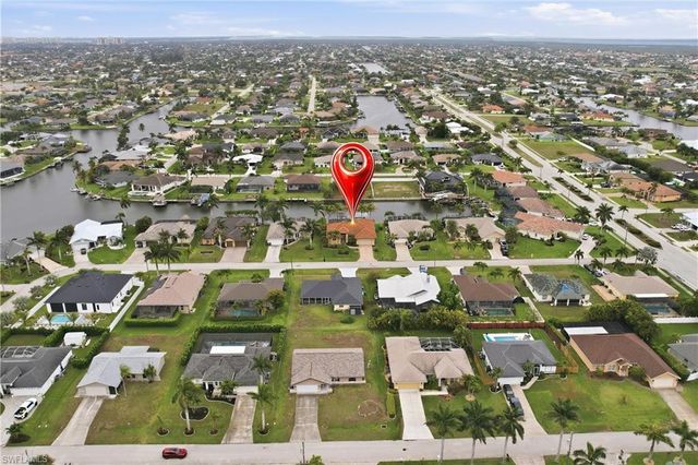 2400 SW 39th TER, Cape Coral, FL 33914