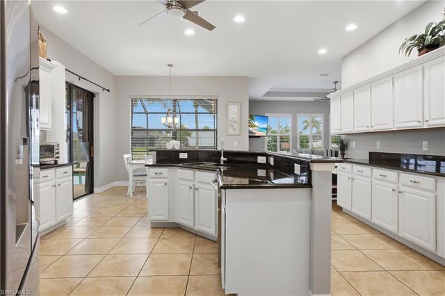 2400 SW 39th TER, Cape Coral, FL 33914