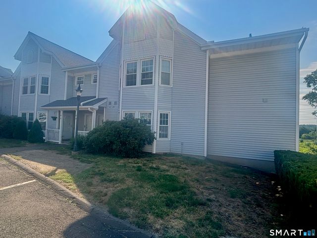 20 Woodhill Road 20, Milford, CT 06461