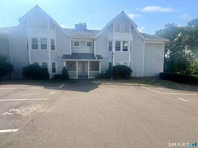 20 Woodhill Road 20, Milford, CT 06461