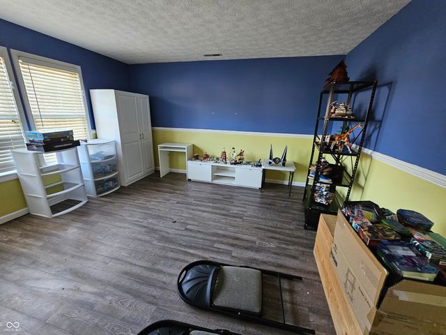 1451 Red Dunes Run, Avon, IN 46123