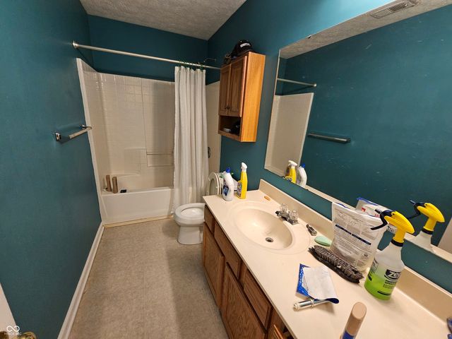 1451 Red Dunes Run, Avon, IN 46123