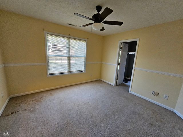 1451 Red Dunes Run, Avon, IN 46123