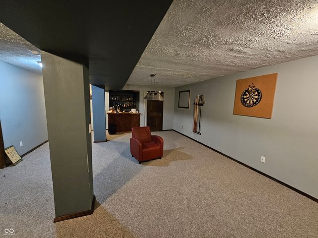 1451 Red Dunes Run, Avon, IN 46123