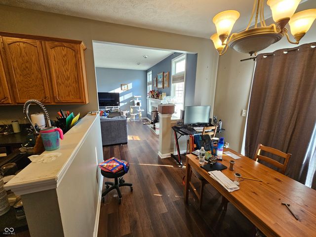 1451 Red Dunes Run, Avon, IN 46123