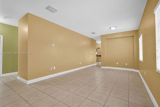 1396 W 30th St, Hialeah, FL 33012