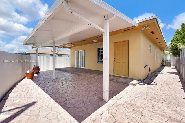 1396 W 30th St, Hialeah, FL 33012