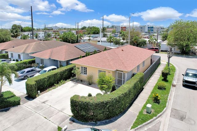 1396 W 30th St, Hialeah, FL 33012