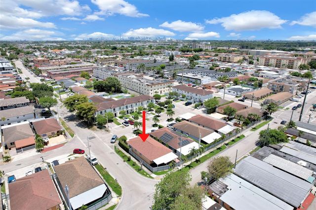 1396 W 30th St, Hialeah, FL 33012