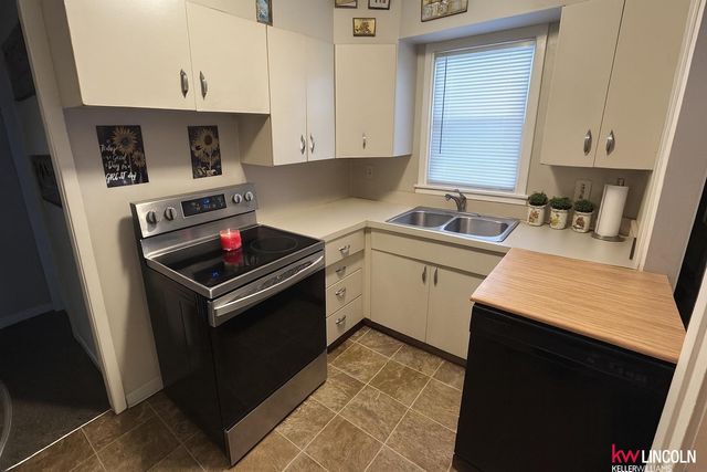 335 S 46th Street, Lincoln, NE 68510