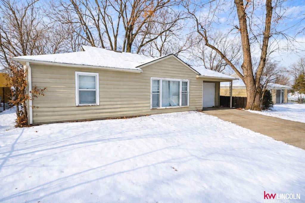 335 S 46th Street, Lincoln, NE 68510