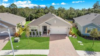 8880 Cascade Price CIR, North Fort Myers, FL 33917