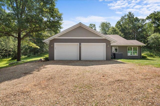 873 170th Avenue, New Richmond, WI 54017