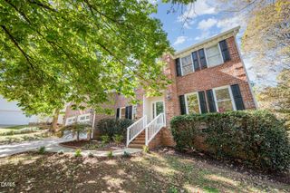 105 Queens Knoll Court, Cary, NC 27513