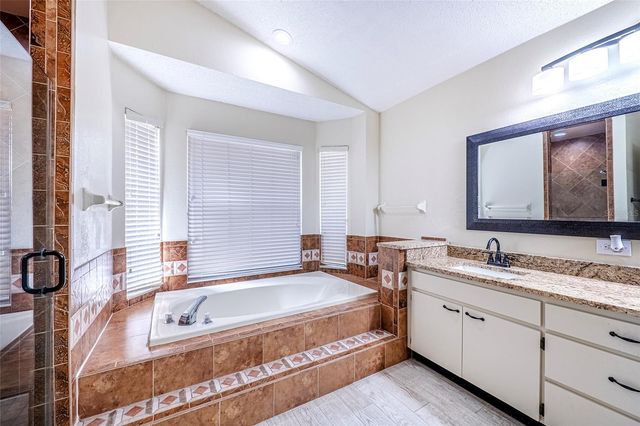 15912 ARMISTEAD LANE, Odessa, FL 33556