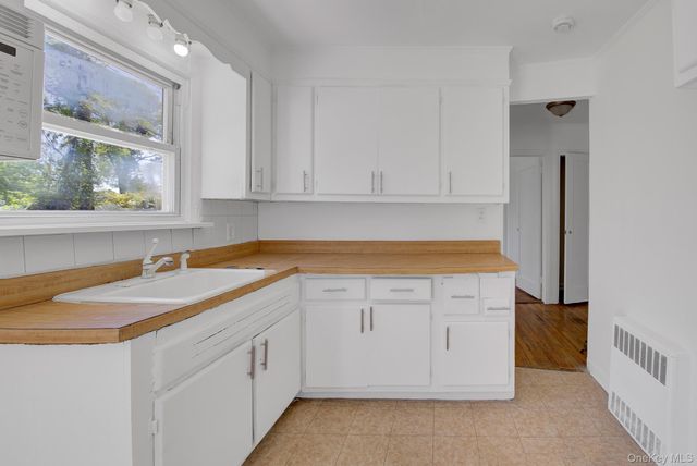 771 Maple Place, West Hempstead, NY 11552
