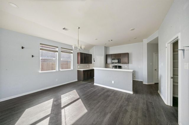 15137 Meadow Glen S, Conroe, TX 77306