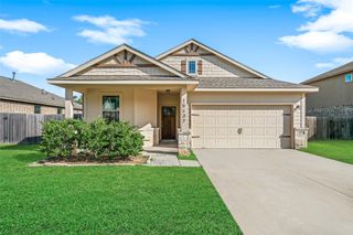 15137 Meadow Glen S, Conroe, TX 77306