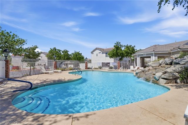 10409 Adams Chase Street, Las Vegas, NV 89183