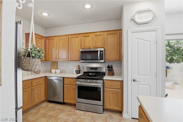 10409 Adams Chase Street, Las Vegas, NV 89183